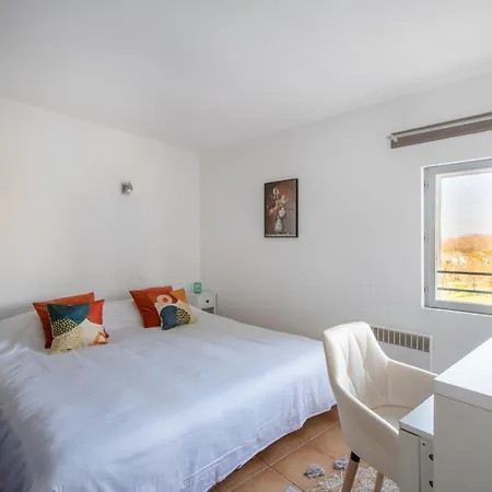 L'horizon Suspendu, Proche Château, Commerces *